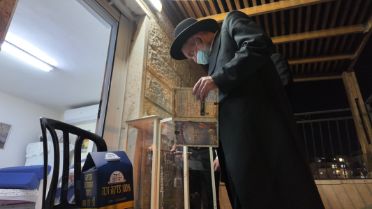 המקובל הגה''צ רבי יצחק כהן שליט''א ראב''ד שמואל הנביא (1).png