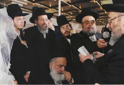 הרב בן ציון הרב אליהו אבא שאול הרב יצחק הרב שלמה זעפראני.jpg
