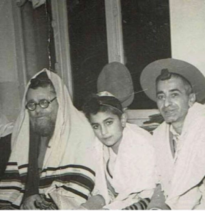 הרב עזרא עטייה.png