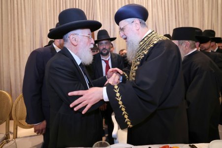 חתונת-נכדת-הראשון-לציון-רבי-דוד-יוסף-19.jpg