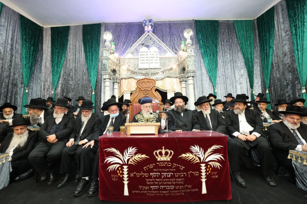 אנשי הסוד נחשפים: סדר היום, נאמני הבית והמשפיעים אנשי הסוד נחשפים: סדר היום, נאמני הבית והמשפיעים