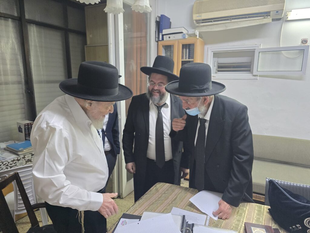 אנשי הסוד נחשפים: סדר היום, נאמני הבית והמשפיעים אנשי הסוד נחשפים: סדר היום, נאמני הבית והמשפיעים